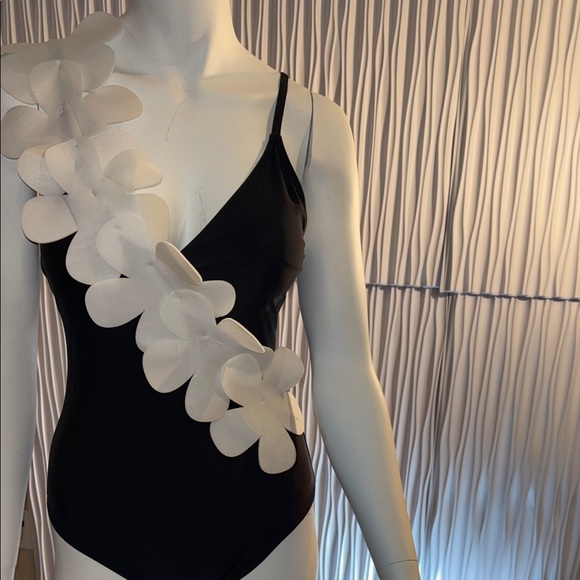 FymnSi Womens Black 3D Floral Swimsuit Set S NWT - Picture 14 of 16
